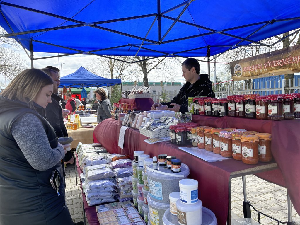 Tama termelői piac 29